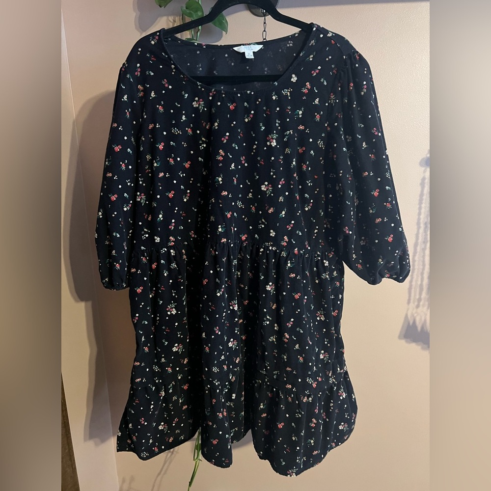 Time and Tru Black Floral Dress